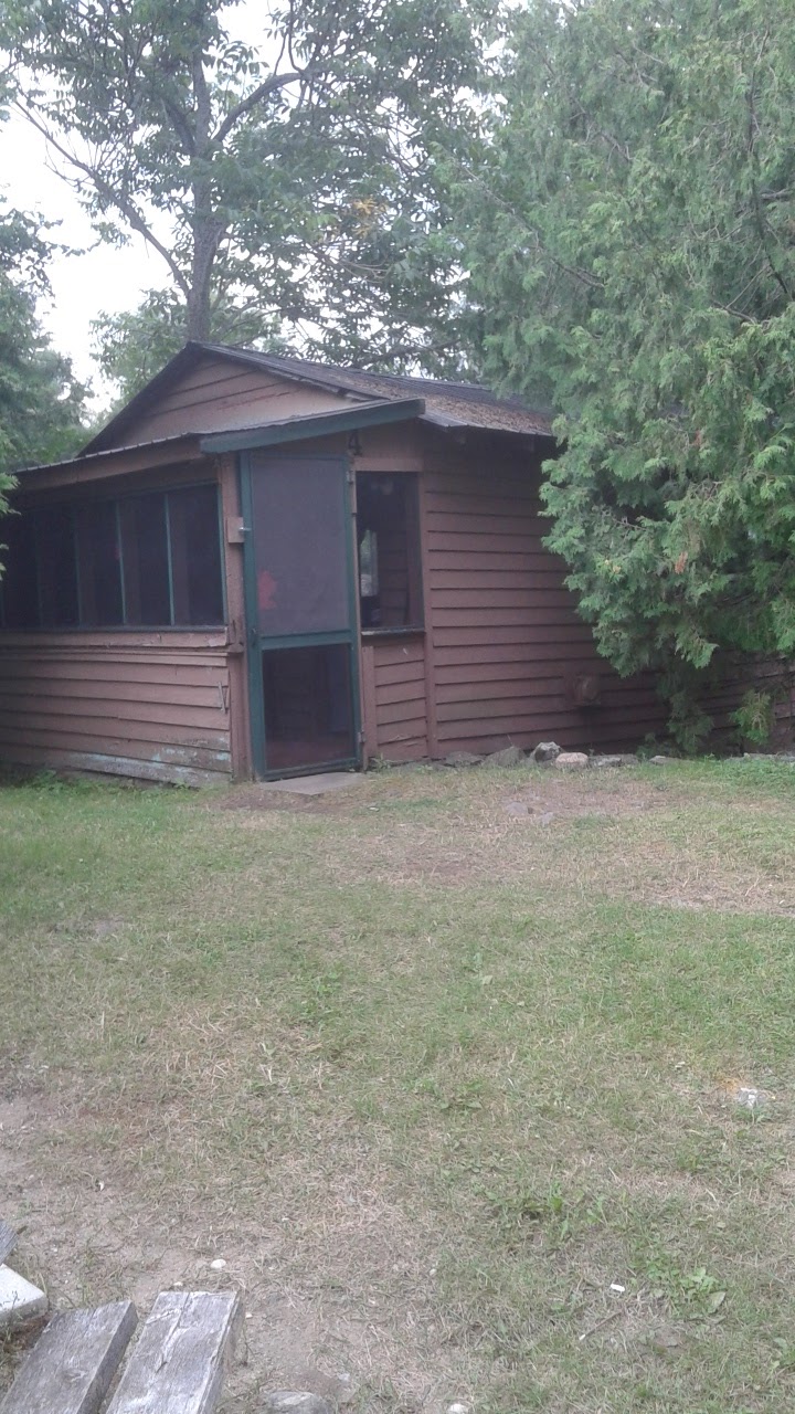 Eagles Rest Cabin & Boat Rentals | 5373 Centennial Lake Rd, Greater Madawaska, ON K0J, Canada | Phone: (613) 639-4949