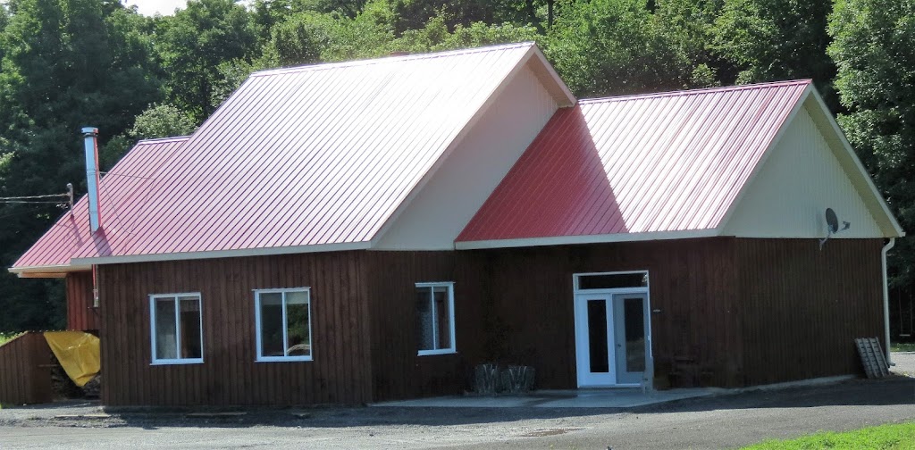 Érablière Chayer inc | 237a QC-236, Saint-Louis-de-Gonzague, QC J0S 1T0, Canada | Phone: (450) 373-5983