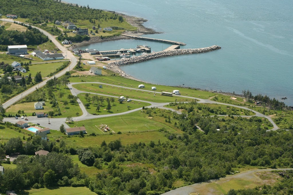 Cove Oceanfront Campground | 4405 Shore Rd W, Parkers Cove, NS B0S 1K0, Canada | Phone: (902) 532-5166