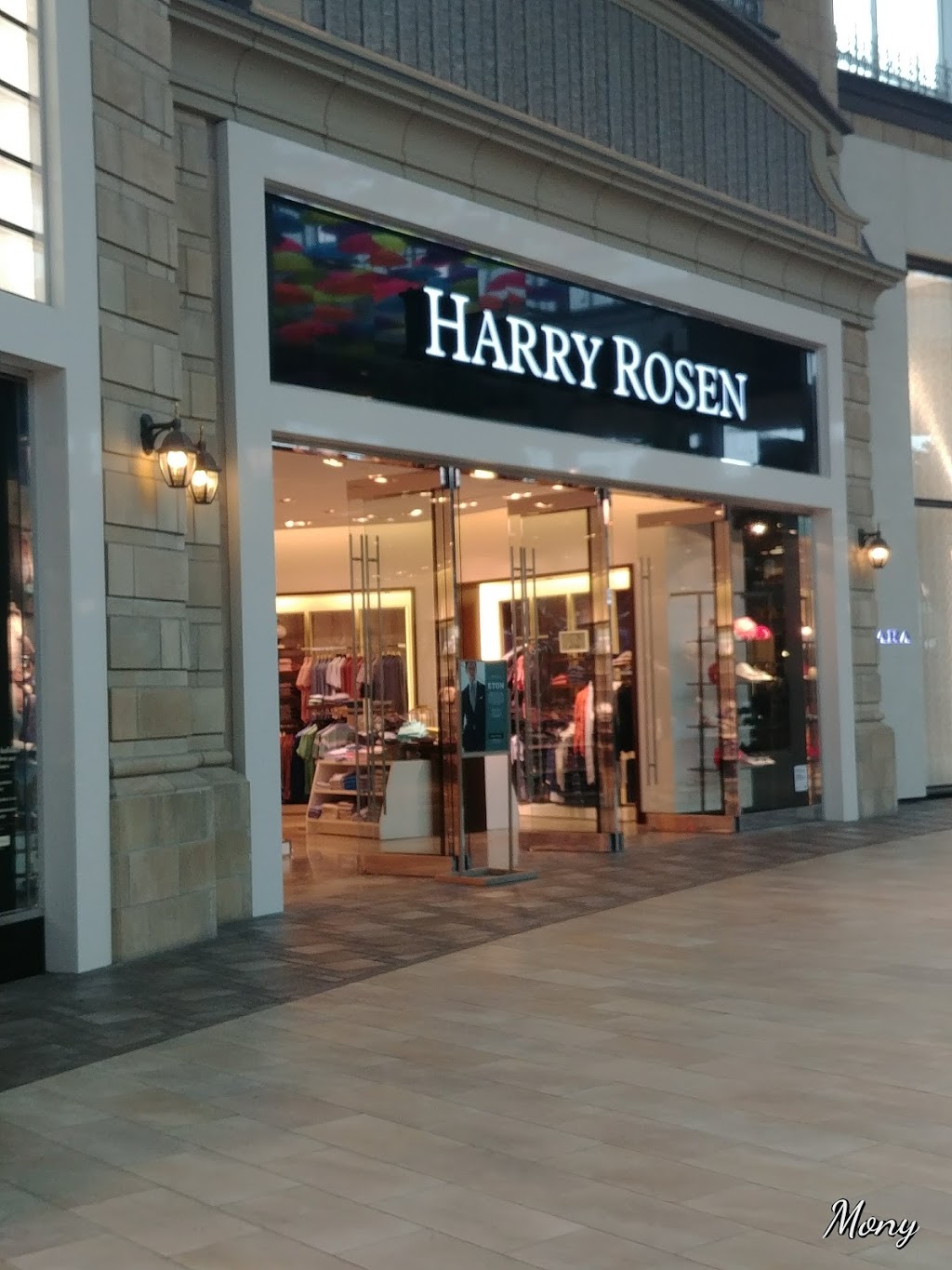 Harry Rosen | 3003 Boulevard le Carrefour, Laval, QC H7T 1C8, Canada | Phone: (450) 688-4123