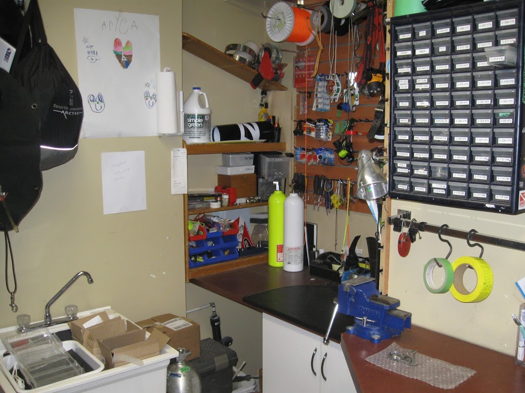 Scuba Gear Store | 602c 16 Ave NW, Calgary, AB T2M 0J7, Canada | Phone: (403) 228-5756