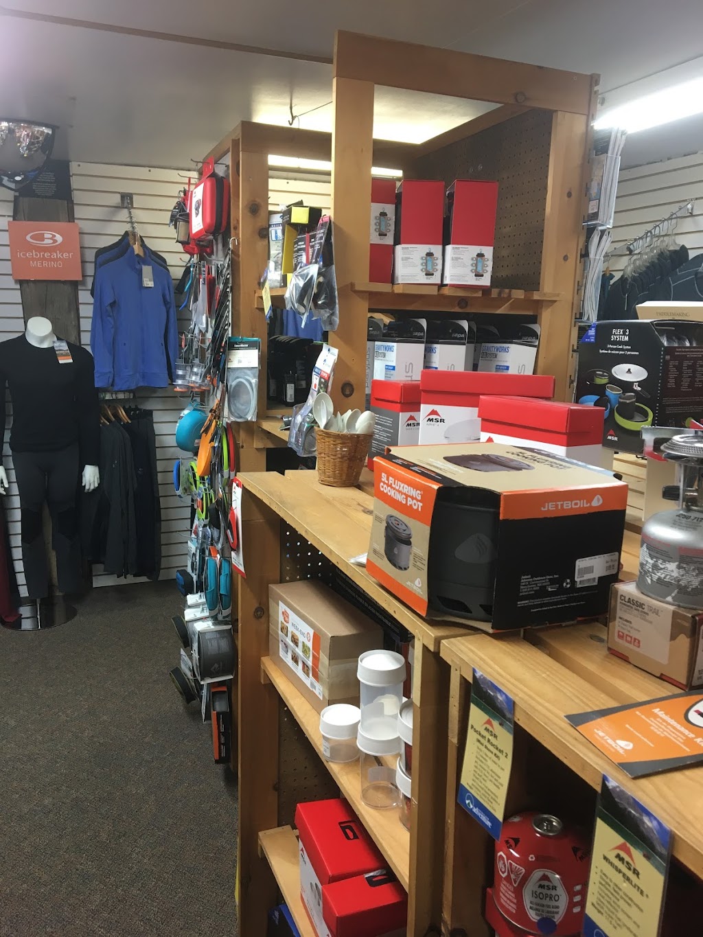 Suntrail Source for Adventure | 100 Spencer St, Hepworth, ON N0H 1P0, Canada | Phone: (519) 935-2478