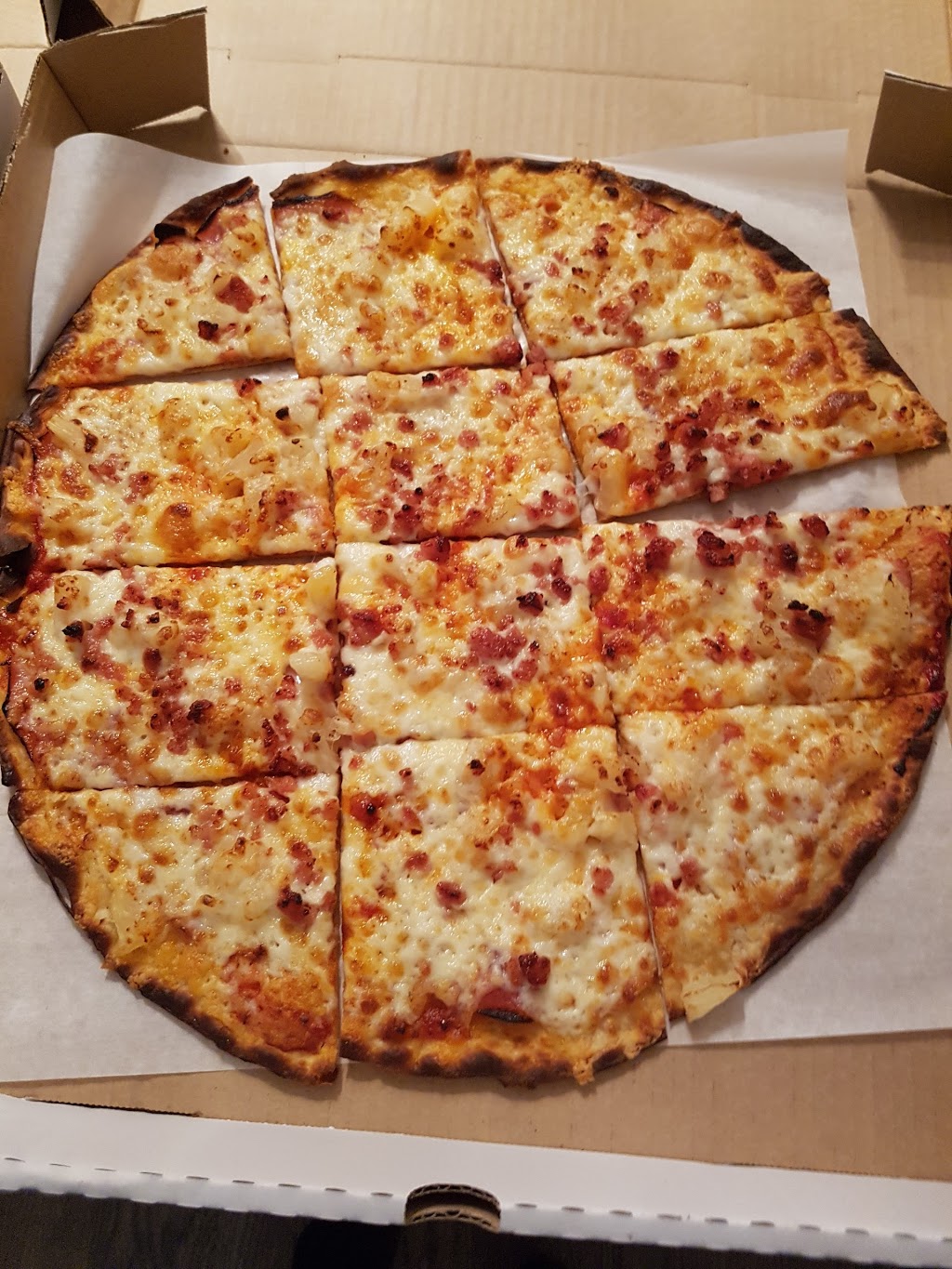 Coast To Coast Pizza | 1330 Northmount Dr NW #1, Calgary, AB T2L 0E6, Canada | Phone: (403) 282-5559