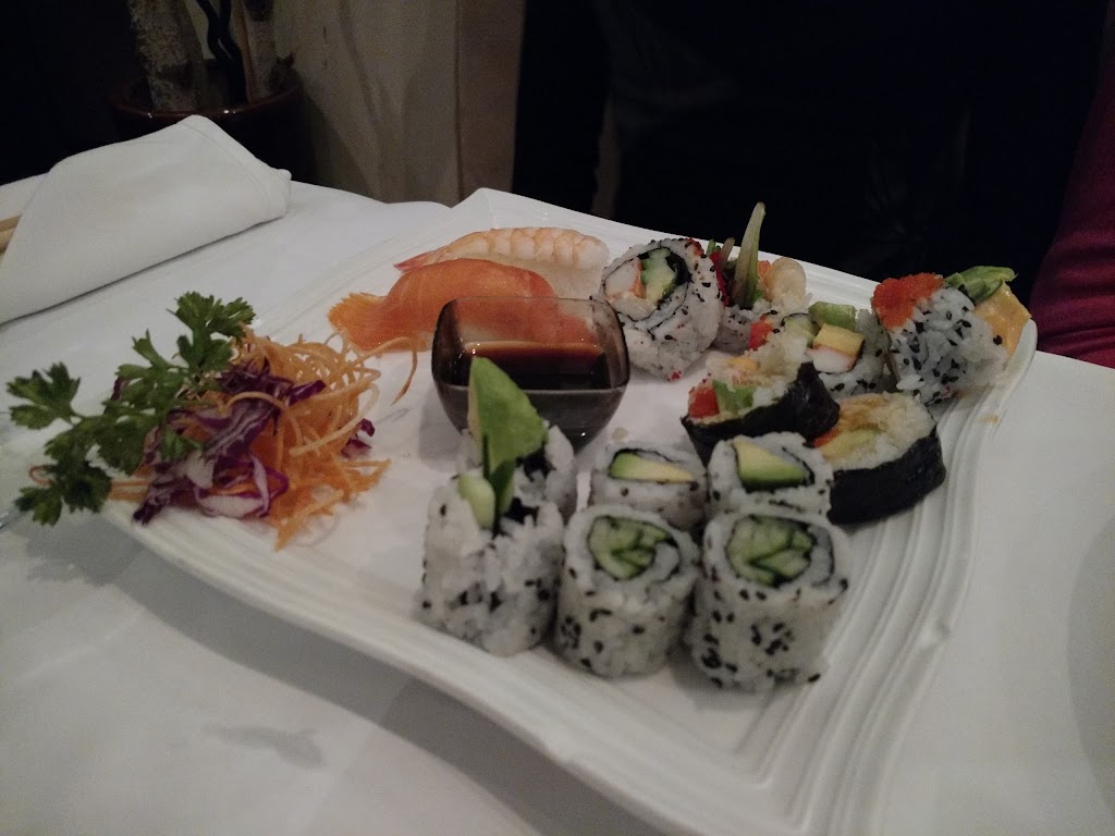 Jardin Thaï | 270 Boul Labelle, Rosemère, QC J7A 2H4, Canada | Phone: (450) 971-5749