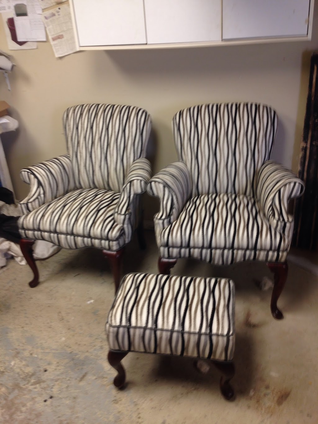 Quesnels Upholstery | 10 Sunray St, Whitby, ON L1N 9B5, Canada | Phone: (905) 430-3188