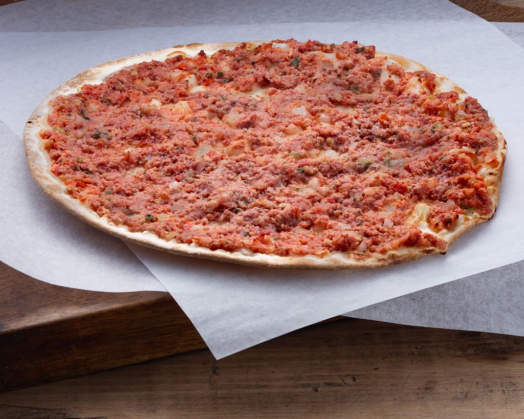 Zaatar & Cheese bakery | 304 McArthur Ave., Ottawa, ON K1L 6P2, Canada | Phone: (613) 744-6000