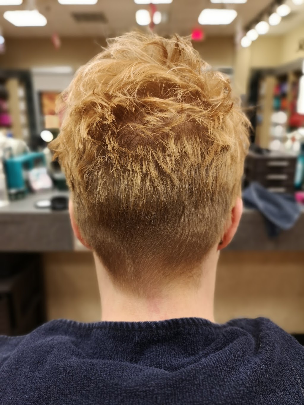 HairMasters | 385 Springbank Ave #7b, Woodstock, ON N4T 1R3, Canada | Phone: (519) 539-5882