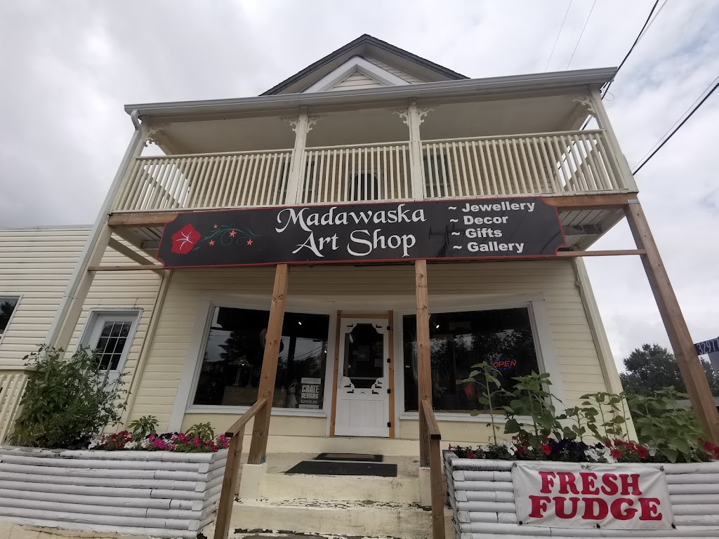 Madawaska Art Shop | 32977 Hastings County Rd 62, Maynooth, ON K0L 2S0, Canada | Phone: (613) 338-2555