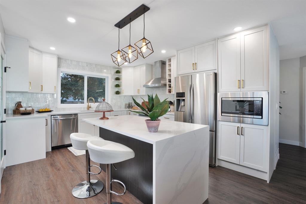 Cupboards Express Red Deer | 6660 Taylor Dr. #101, Red Deer, AB T4P 1Y3, Canada | Phone: (403) 986-6464
