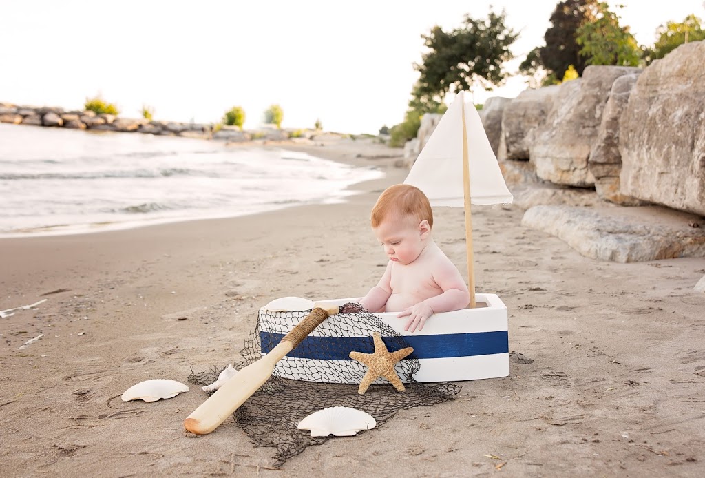 Cest lAmour Photography | 1211 King St E, Oshawa, ON L1H 1J1, Canada | Phone: (905) 995-0994