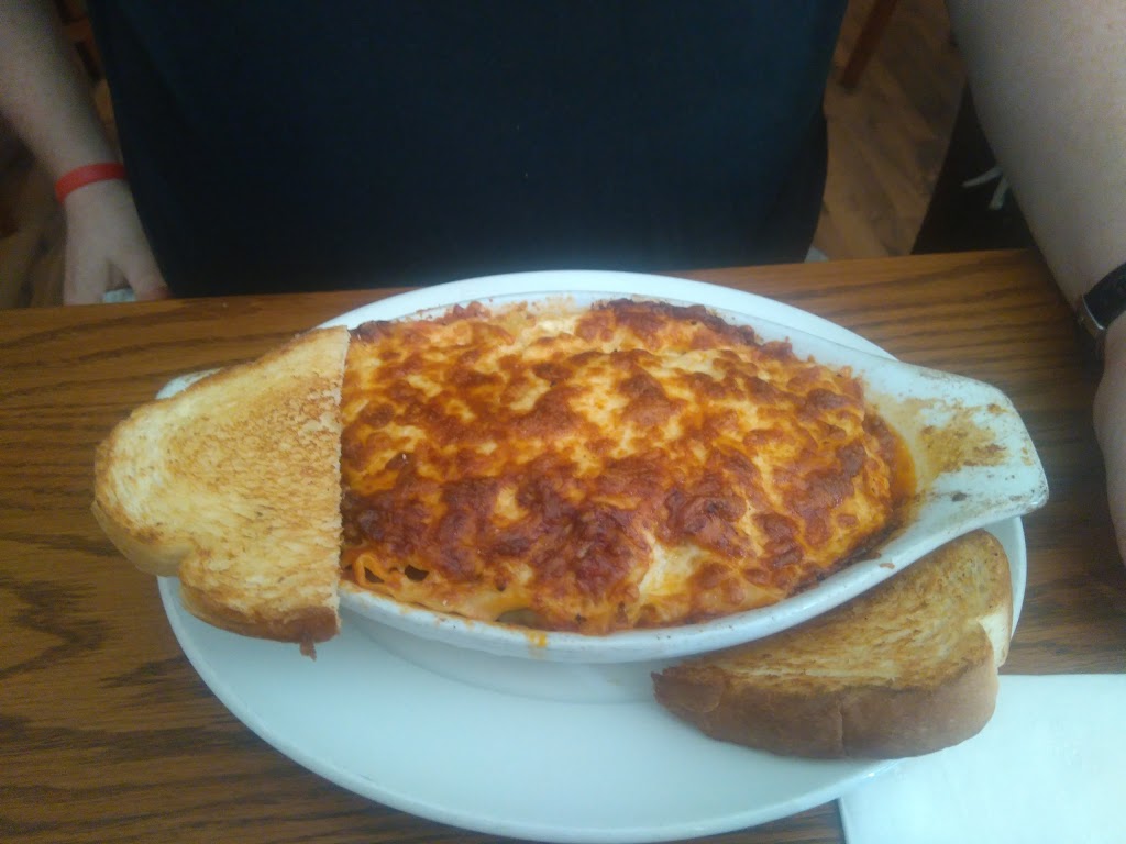 Gondolas Steak & Pizza | 5031 50 St, Lamont, AB T0B 2R0, Canada | Phone: (780) 895-7300