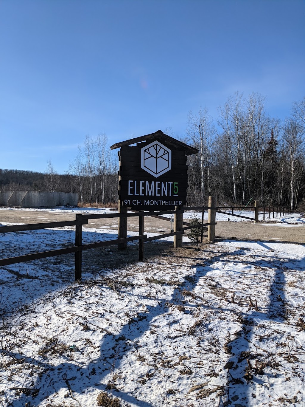 Element5 Quebec Inc. | 91 Chem. Montpellier, Ripon, QC J0V 1V0, Canada | Phone: (819) 983-2100