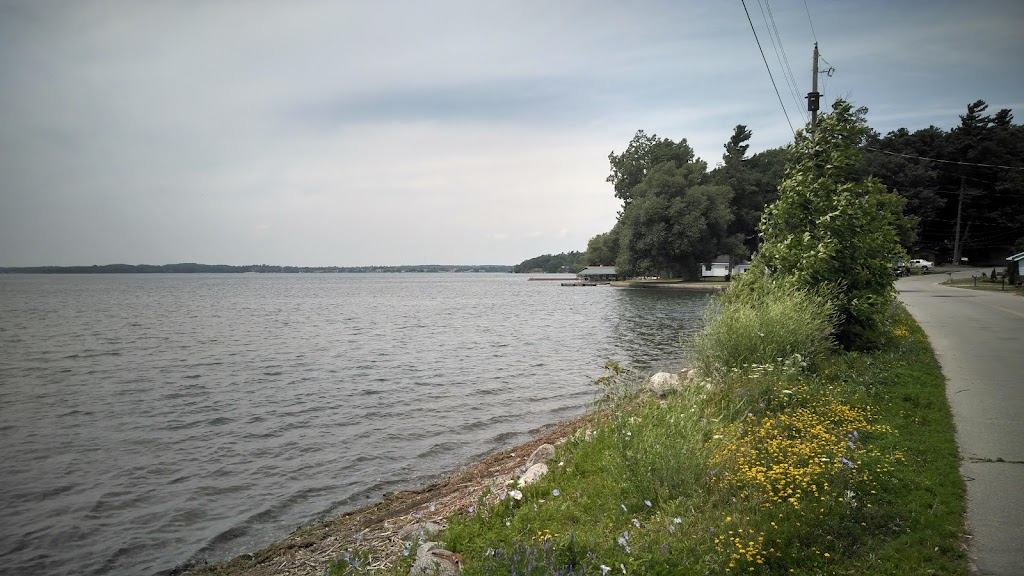 Ferry Dock Howe Island South Shore | 2991 Howe Island Dr, Gananoque, ON K7G 2V6, Canada | Phone: (613) 542-0550