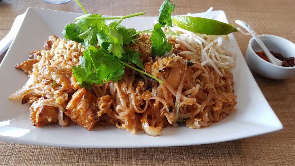 TOA Rice and Noodle | 3041 Louie Dr #501, Westbank, BC V4T 3E2, Canada | Phone: (250) 707-1263