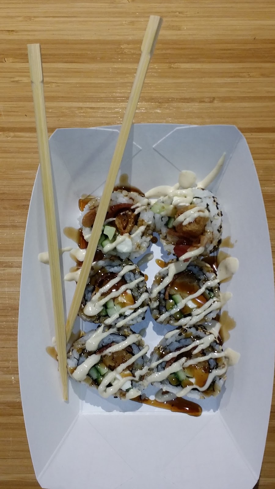 Charlies Chopsticks | 20 Thorold Rd, Welland, ON L3C 3T3, Canada | Phone: (905) 735-9888