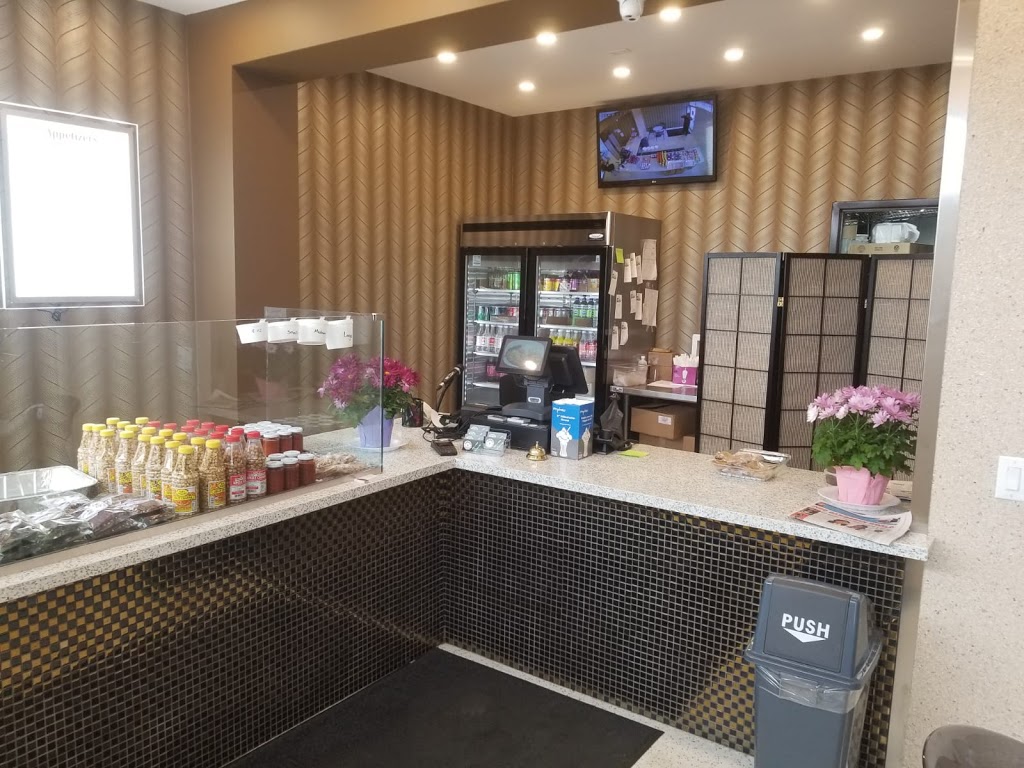 Lena’s Roti & Doubles | 278 Eddystone Ave, North York, ON M3N 1H7, Canada | Phone: (647) 344-7700