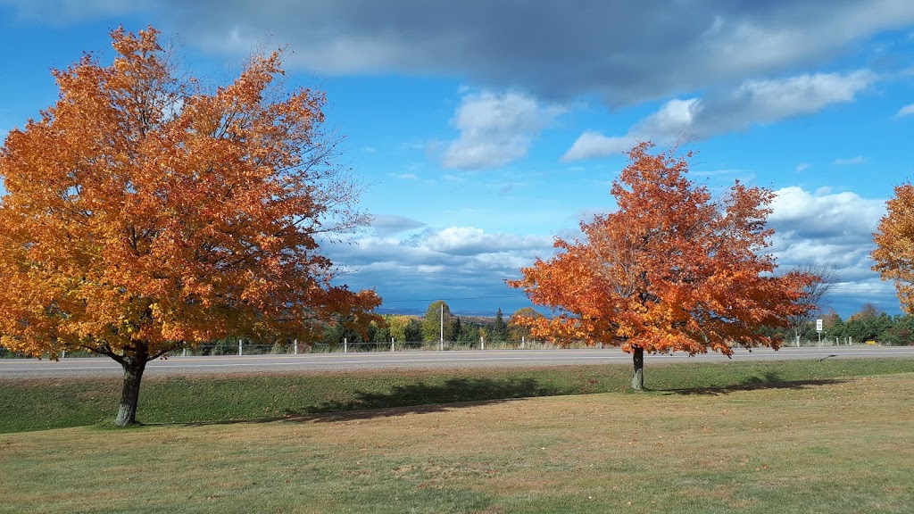 RiverRock Inn & Conference Centre | 2808 Chamberland St, Rockland, ON K4K 0B2, Canada | Phone: (613) 446-6710
