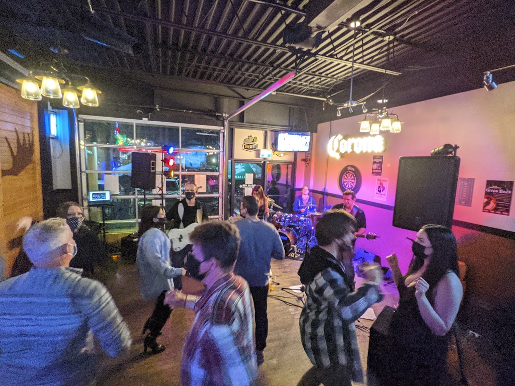 Moose Mcguires Orleans | 4025 Innes Rd, Orléans, ON K1C 6V3, Canada | Phone: (613) 830-3334