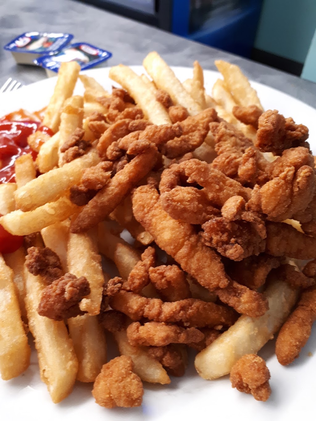 S & Js Diner | 264 Cornwallis St, Kentville, NS B4N 2G2, Canada | Phone: (902) 678-4050