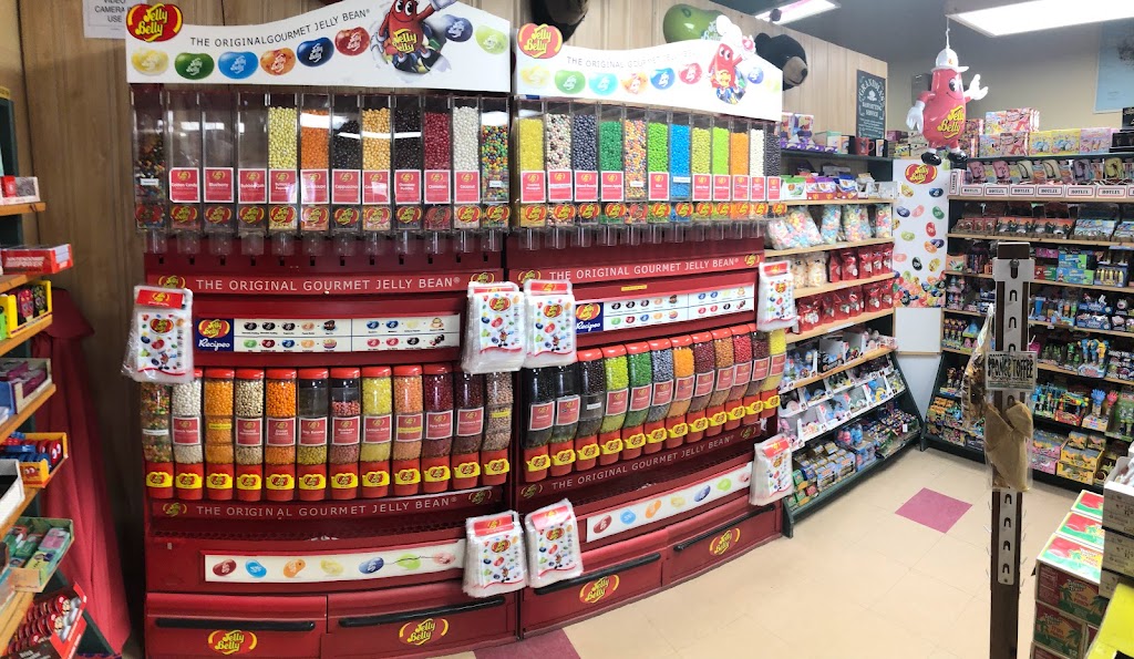 Olde Tyme Candy Shoppe Radium | 7527 Main St W #5, Radium Hot Springs, BC V0A 1M0, Canada | Phone: (250) 347-6878