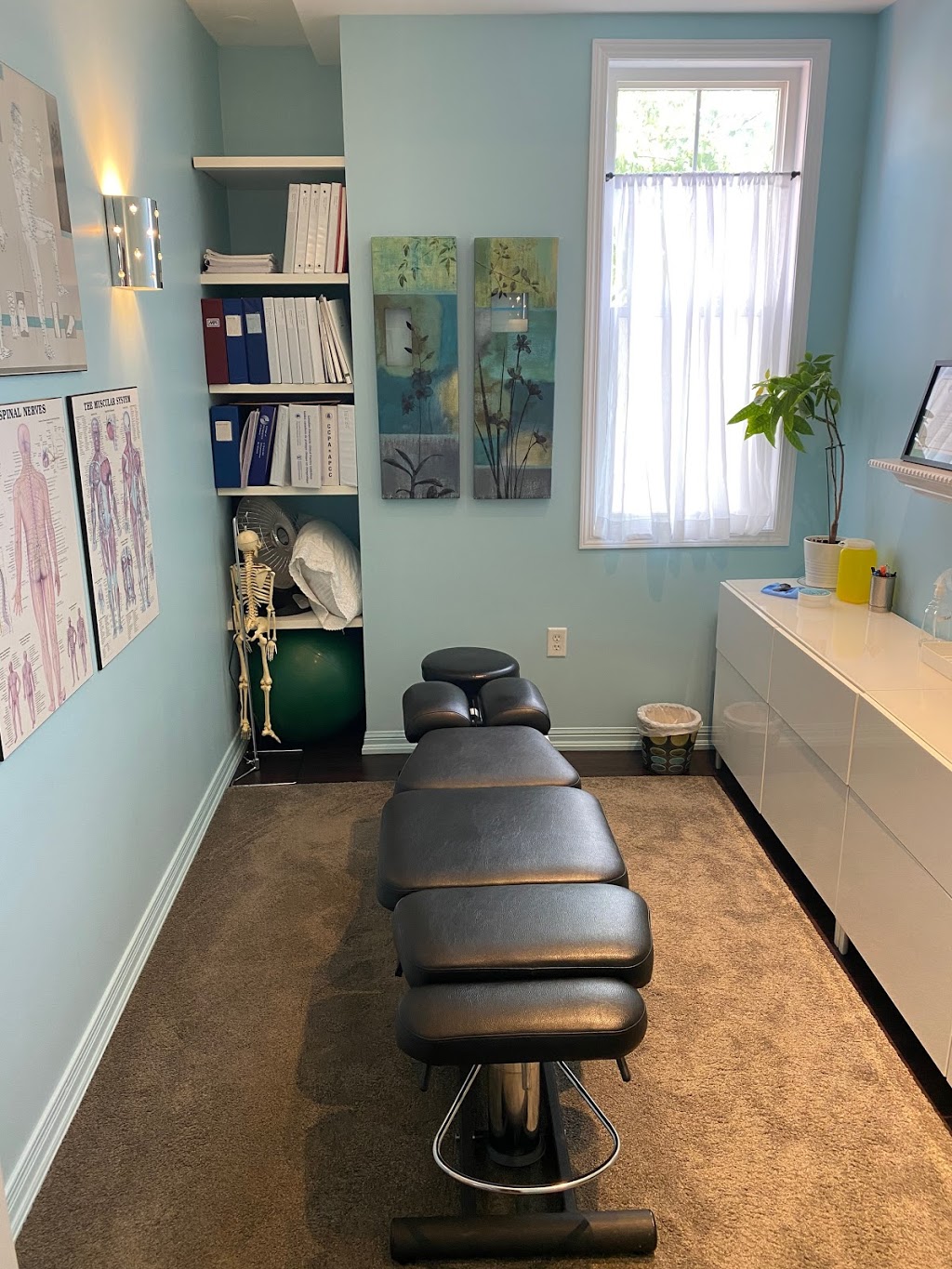 Markham Chiropractor | 2 Bur Oak Ave #2715, Markham, ON L6B 1K7, Canada | Phone: (905) 294-2904
