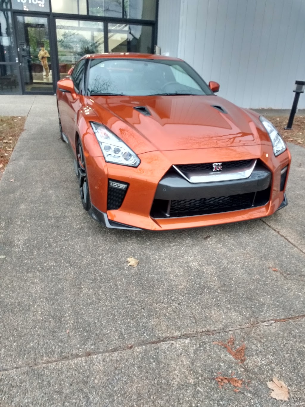 Nissan Canada Inc | 18109 Route Transcanadienne, Kirkland, QC H9J 3K1, Canada | Phone: (514) 630-4747