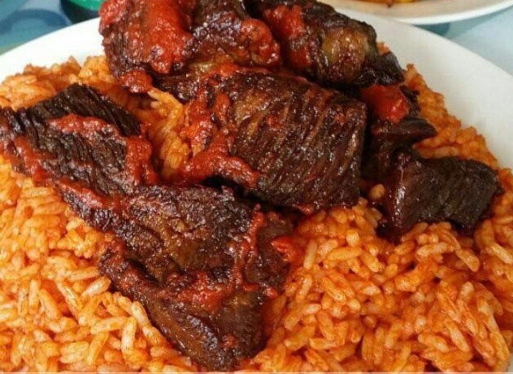 african restaurant Barrie | 205 Johnson St, Barrie, ON L4M 5Y8, Canada | Phone: (647) 704-0171