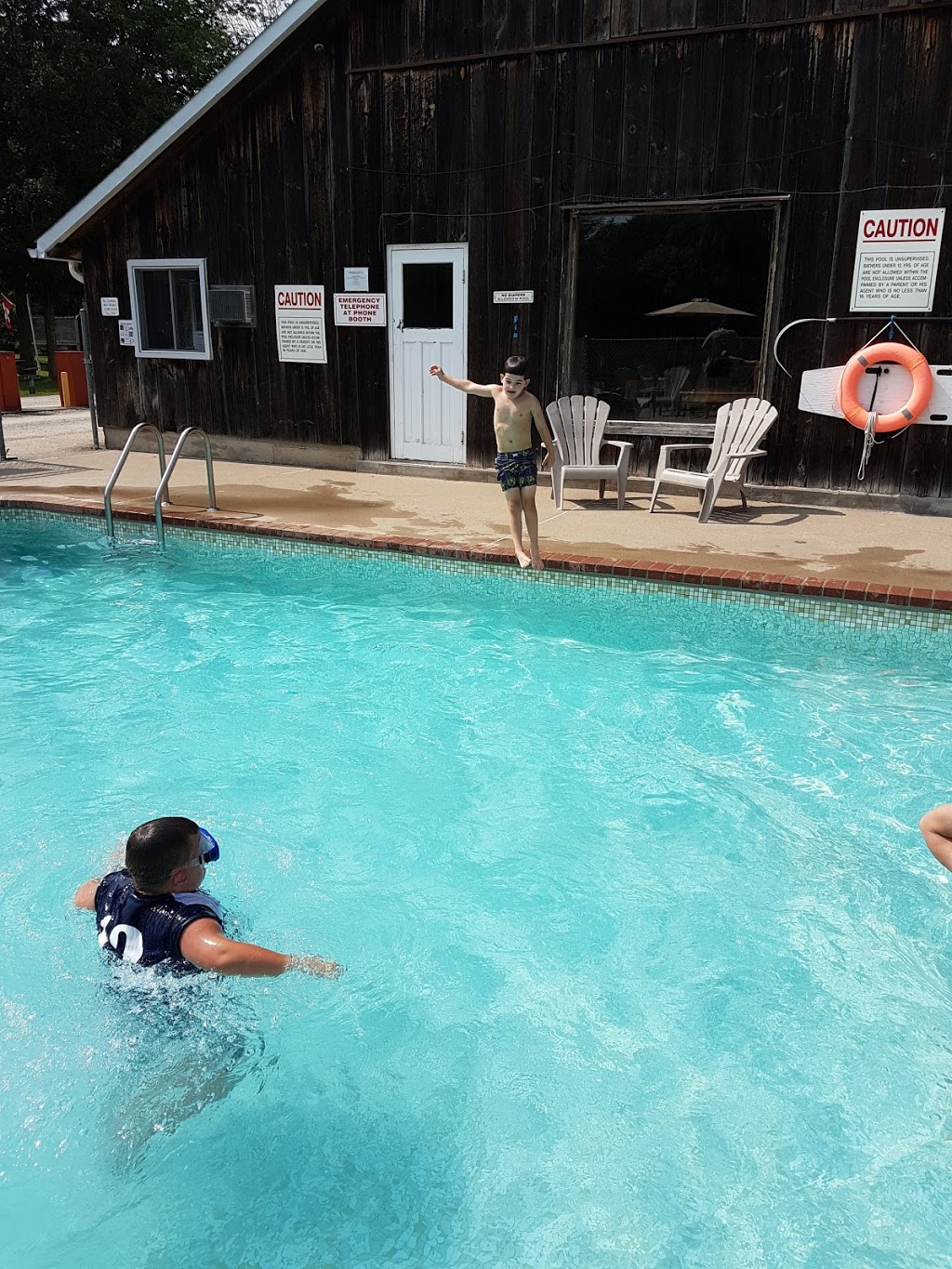 Holiday Beach RV Park | 1652 Puddicombe Rd, New Hamburg, ON N3A 2Z4, Canada | Phone: (519) 662-1475