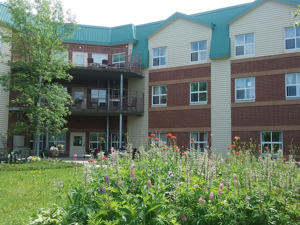 Roseview Manor | 99 Shuniah St, Thunder Bay, ON P7A 2Z2, Canada | Phone: (807) 344-6929