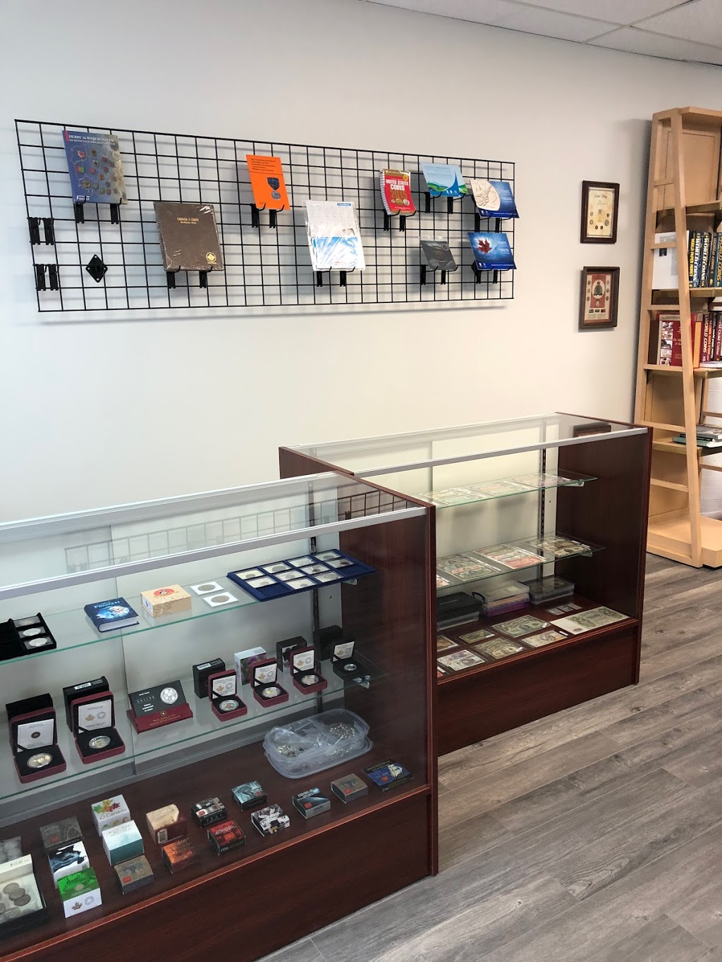 MK Coins | 48 Queen St E #5, Cambridge, ON N3C 2A8, Canada | Phone: (519) 260-2646