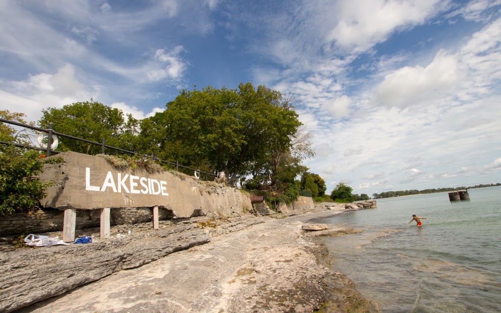 The Lakeside Motel | 349 Wellington Main St, Wellington, ON K0K 3L0, Canada | Phone: (613) 399-2034