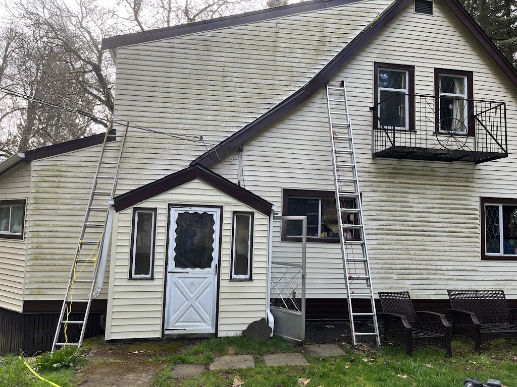Wash Away Pressure Washing Co | 6121 Lane Rd, Duncan, BC V9L 4E2, Canada | Phone: (250) 710-1844