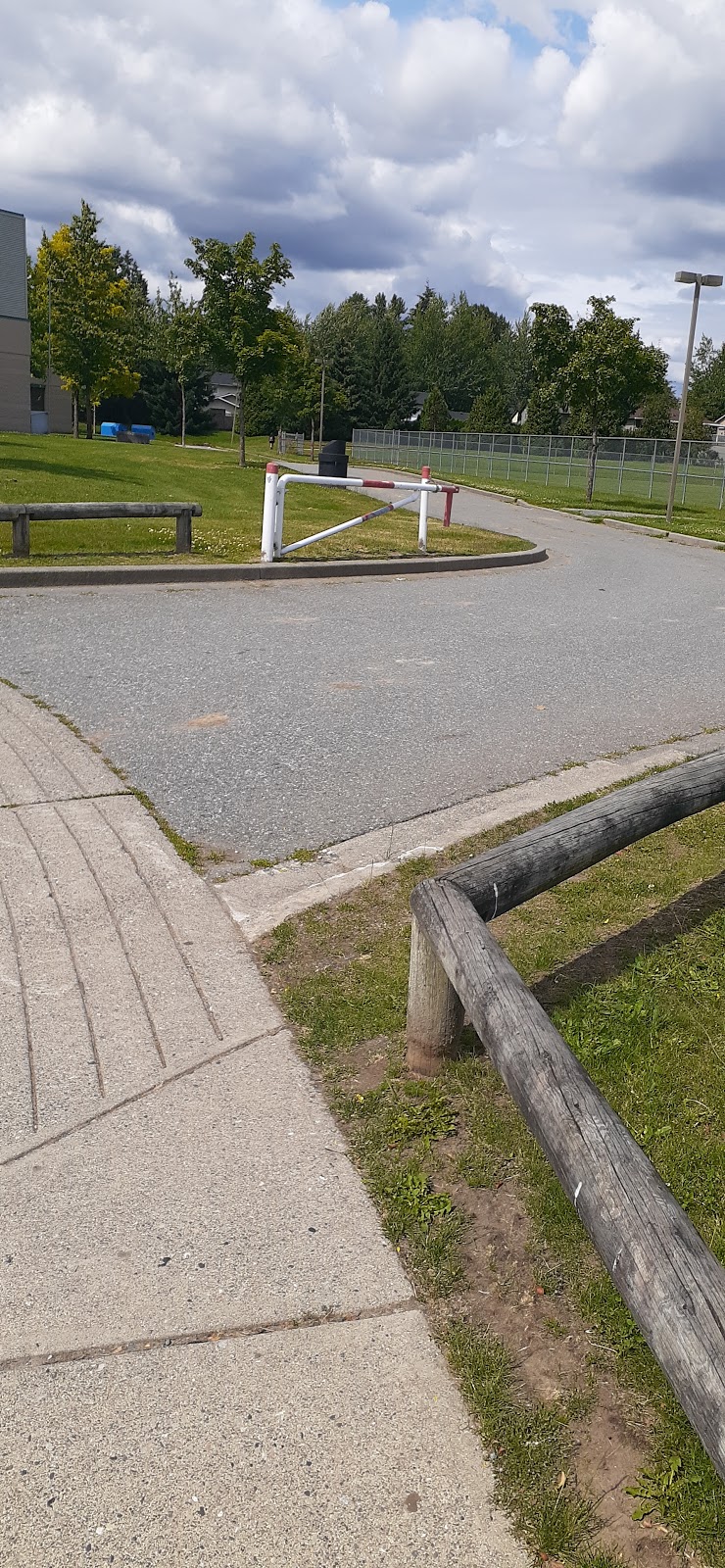 Enver Creek Secondary School | 14505 84 Ave, Surrey, BC V3S 8X2, Canada | Phone: (604) 543-8149