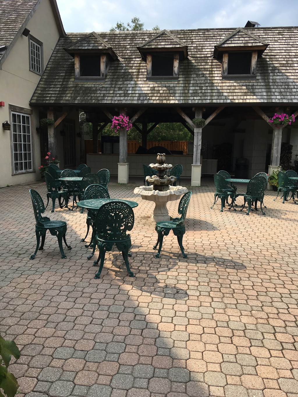 Restaurant Sainte Marie | 16164 ON-12, Midland, ON L4R 4K8, Canada | Phone: (705) 527-4162