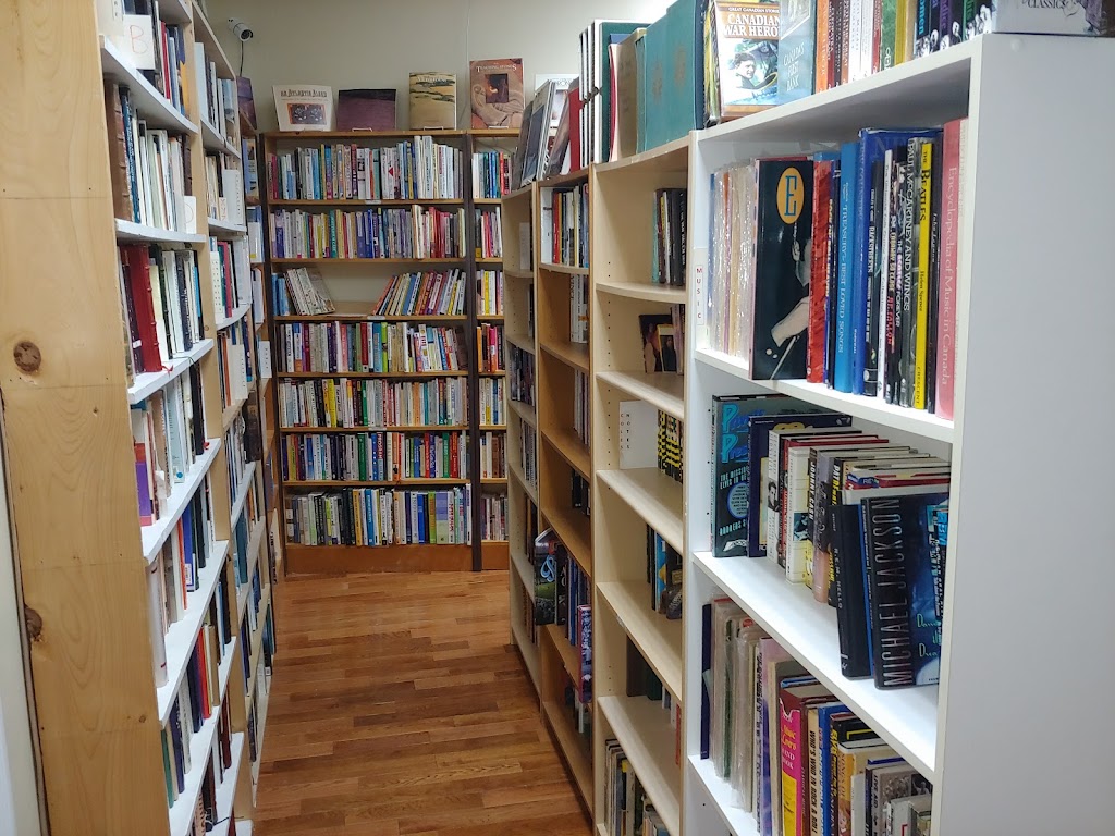 Cover to Cover/Bookshelf | 3737-B Portage Ave, Winnipeg, MB R3K 2A8, Canada | Phone: (204) 275-5700