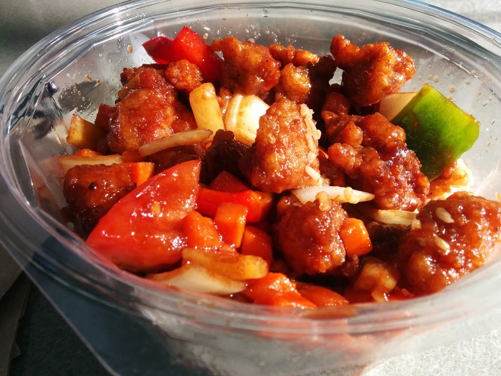 Thai Express | 6301 Silver Dart Dr, T1 Domestic, Mississauga, ON L5P 1B2, Canada | Phone: (416) 776-9761