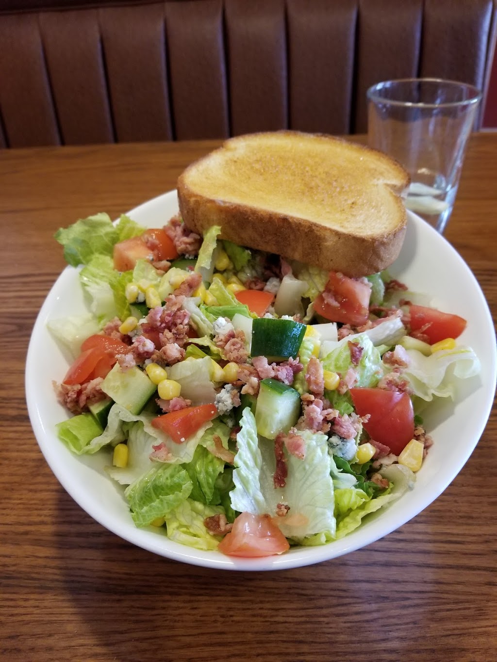 Gondolas Steak & Pizza | 5031 50 St, Lamont, AB T0B 2R0, Canada | Phone: (780) 895-7300