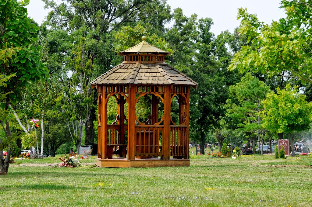 Beechwood Cemetery | 7241 Jane St, Concord, ON L4K 1A7, Canada | Phone: (905) 669-1827