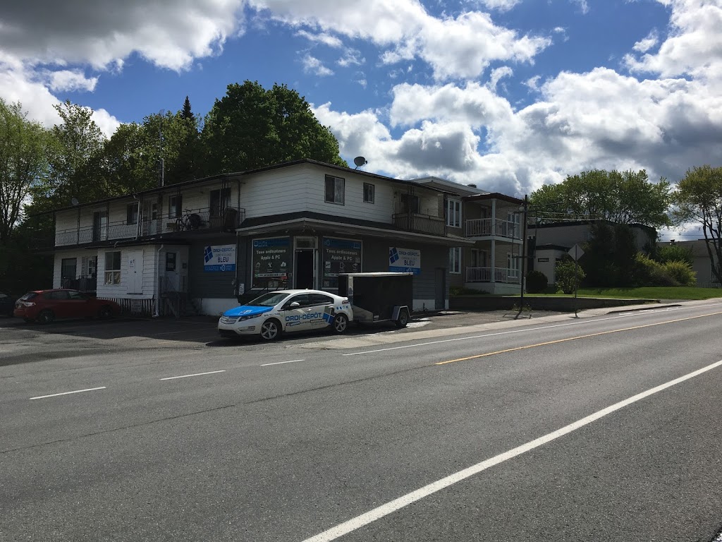 ORDI-DÉPÔT (Techno-Centre) Victoriaville Cherche le logo Bleu | 682 Boulevard des Bois Francs S, Victoriaville, QC G6P 5W7, Canada | Phone: (819) 551-1555