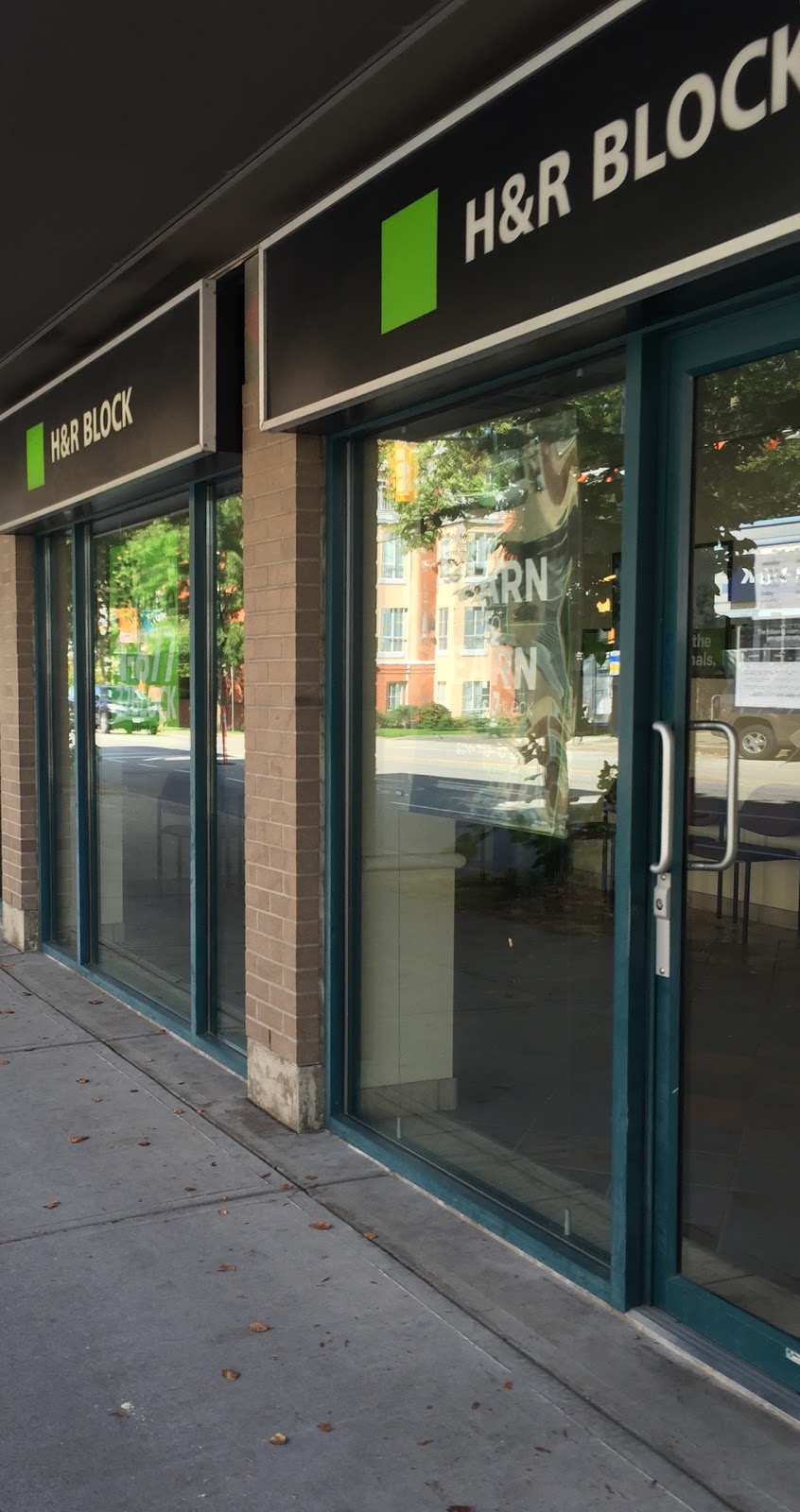 H&R Block | 4292 Dunbar St, Vancouver, BC V6S 2E9, Canada | Phone: (604) 713-1500