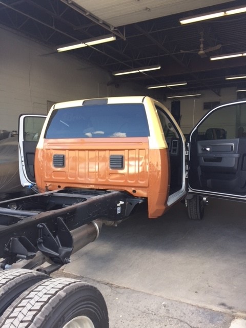 KMC Auto Collision | 361 Grays Rd, Hamilton, ON L8E 2Z1, Canada | Phone: (905) 560-9744