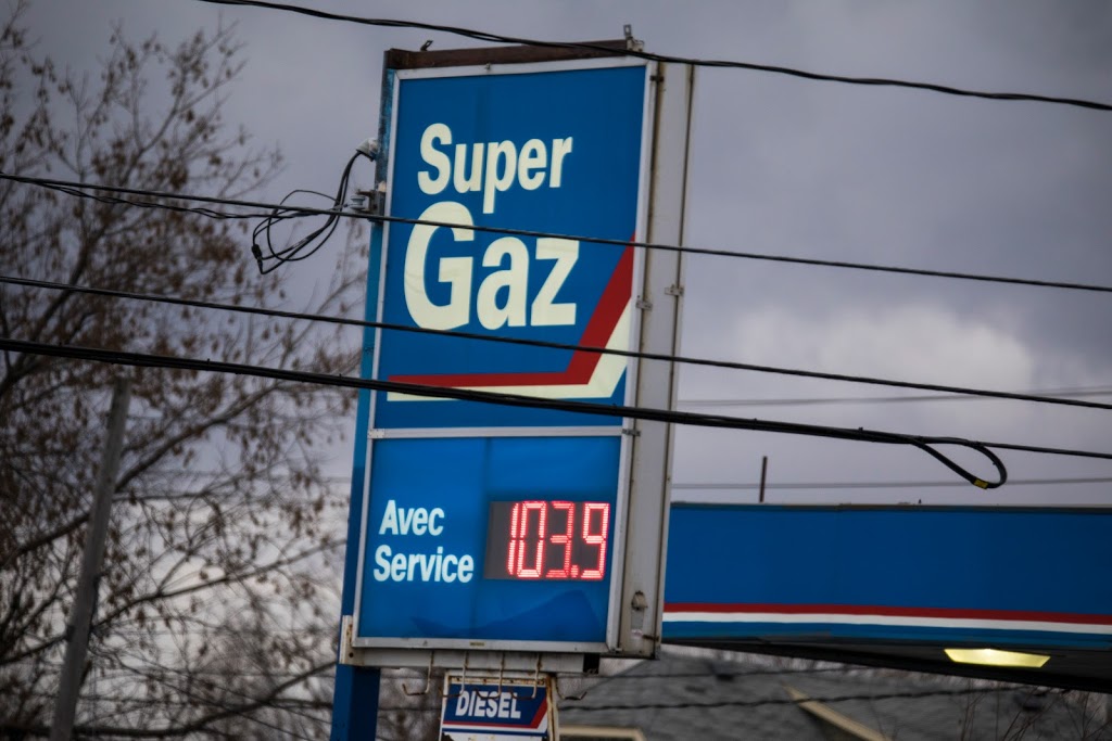 Super Gaz Station  14533 Boulevard CuréLabelle, Mirabel, QC J7J 1M2