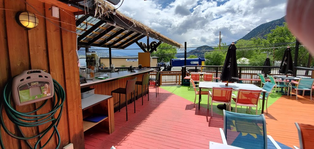 Barefoot Bar and Grill | 4145 Skaha Lake Rd, Penticton, BC V2A 6J7, Canada | Phone: (778) 476-4020