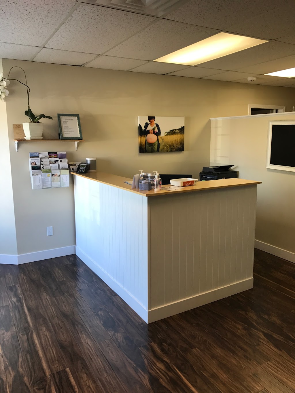Pure Ellements Wellness | 2820 Jacklin Rd, Victoria, BC V9B 3X9, Canada | Phone: (250) 590-9610