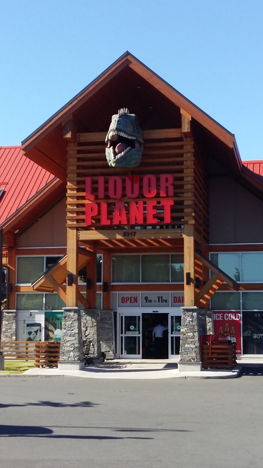 Liquor Planet | 2317 Millstream Rd, Victoria, BC V9B 3R4, Canada | Phone: (250) 391-9148