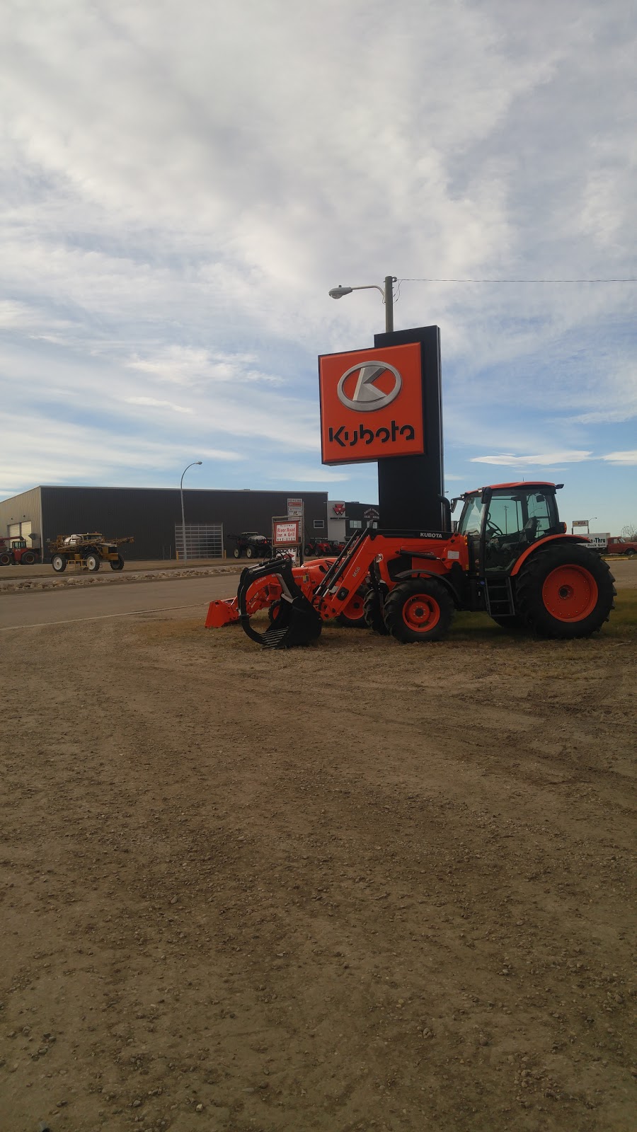 Trochu Motors Ltd. | 102 Ekenfelder St, Trochu, AB T0M 2C0, Canada | Phone: (403) 442-3866