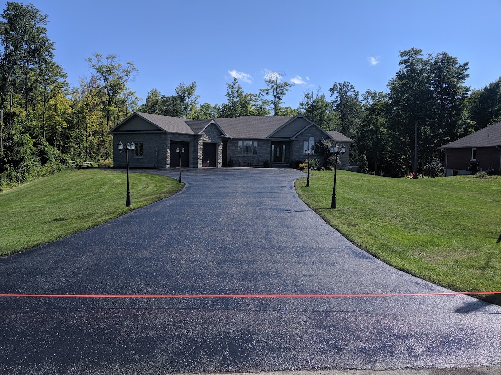 Kawartha driveway sealing | 1750 Redwood Dr, Peterborough, ON K9K 1L8, Canada | Phone: (705) 872-1538