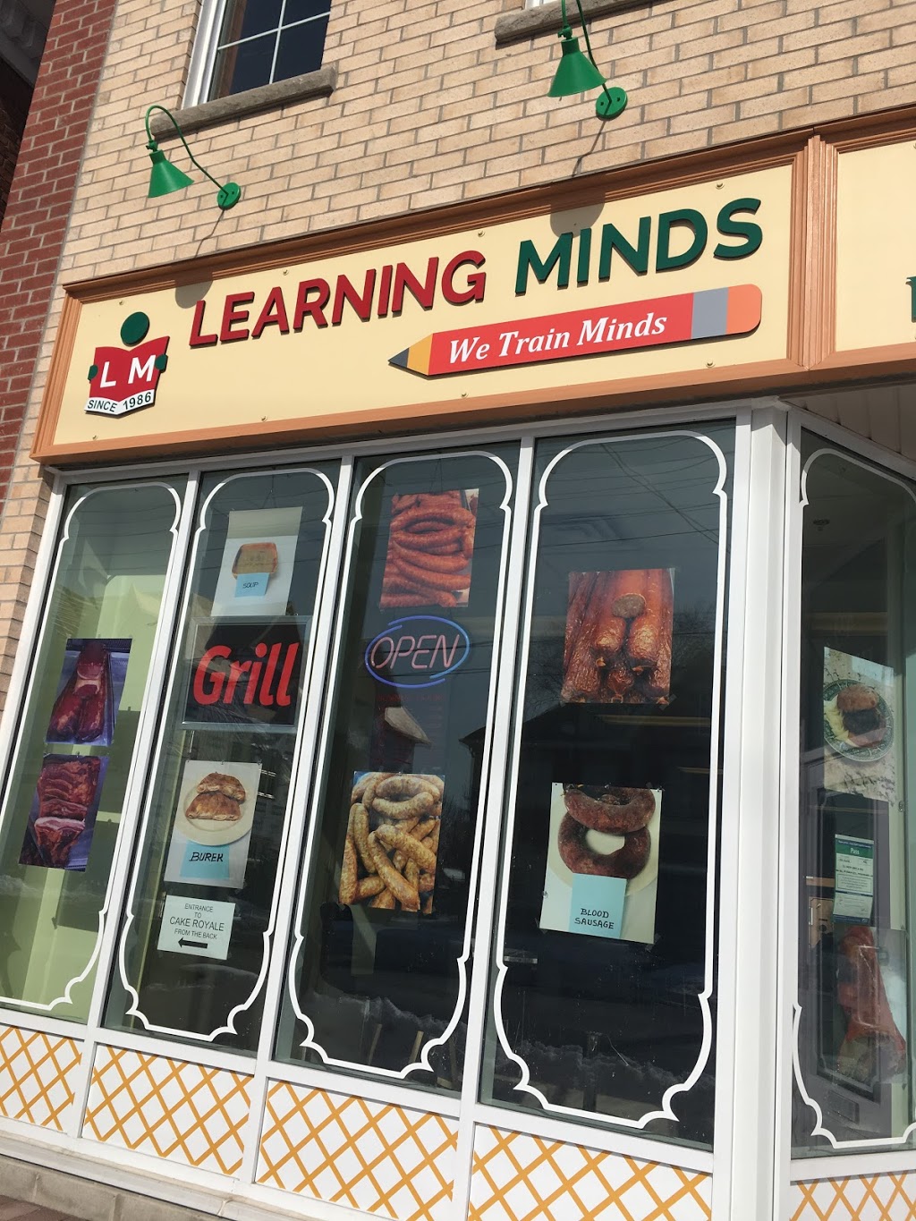 Learning Minds | health | 49 Queen St S #7, Mississauga, ON L5M 1K5, Canada | 6475425557 OR +1 647-542-5557