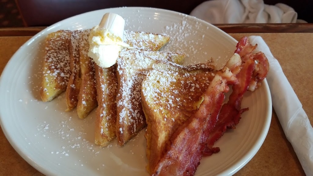 Altons Restaurant | 2221 Transit Rd, Elma, NY 14059, USA | Phone: (716) 674-1900