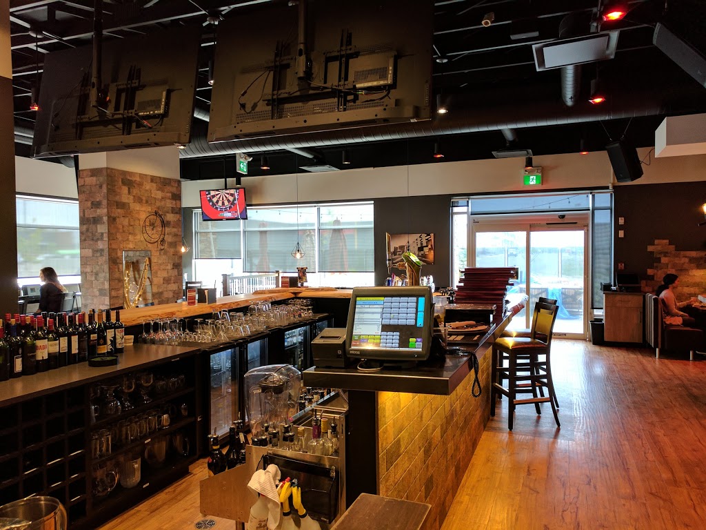 Rock Creek Tap and Grill | 3020 Preston Ave S #210, Saskatoon, SK S7T 0V2, Canada | Phone: (306) 954-4220